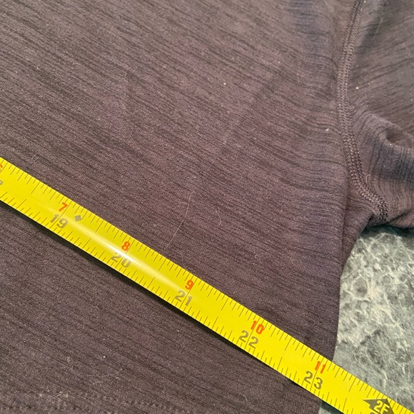 Old Navy black heather long sleeve lightweight hooded top… With side pockets… XL - Picture 9 of 11